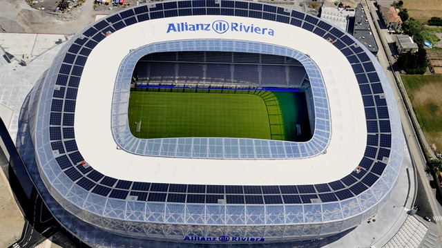 Euro 2016 için hazırlanan stadyumlar büyük ilgi görüyor...