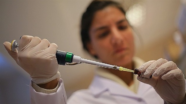Rahim ağzı kanserine karşı geliştirilen aşı yüzlerce kadını öldüren hastalığı önleyecek.