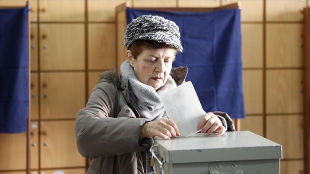 Güney Kıbrıs'ta pazar günü yapılacak seçimlerde kayıtlı toplam 542 bin 915 seçmen bin 149 sandıkta oy kullanacak.