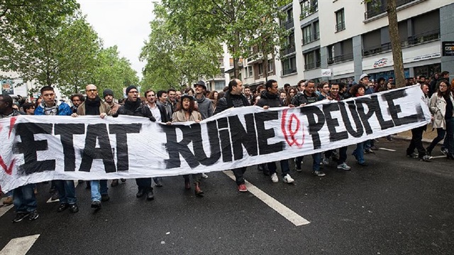Fransa''da yeni çalışma yasa tasarısına karşı protestolar kapsamında, nükleer santraller greve gidiyor.