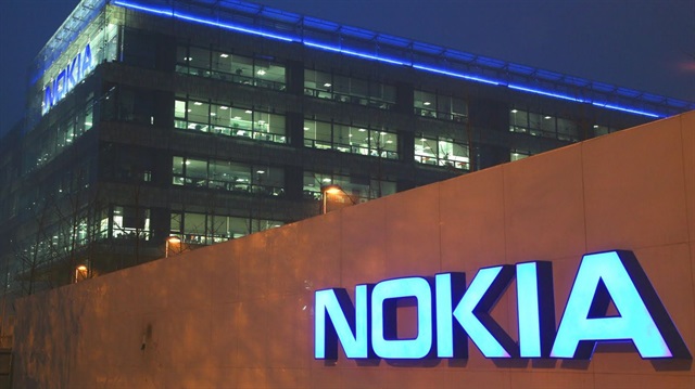 Finlandiyalı telekom devi Nokia 10 ile 15 bin arası çalışanı işten çıkaracak.