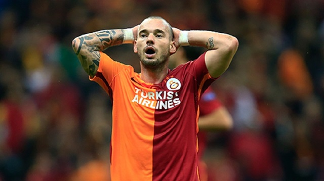 Sneijder'in kalbinde ritim bozukluğu olduğu iddia edildi.