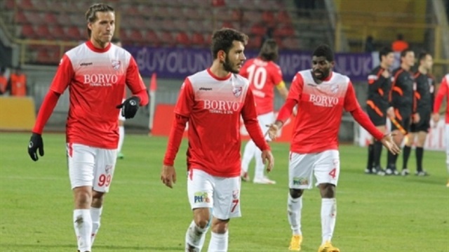 Torku Konyaspor'un hedefi Bolu'dan Emre.