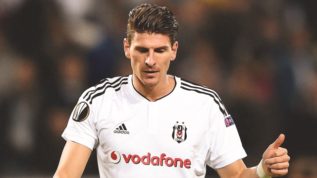 Mario Gomez geleceği hakkında konuştu.