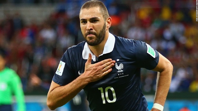 Karim Benzema Fransa Milli Takım formasıyla 62 maçta 21 gol kaydetti.