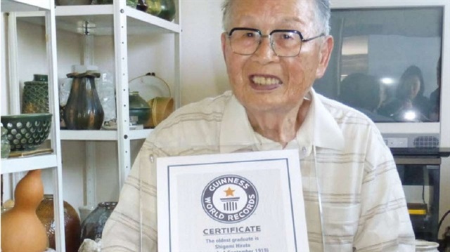 Japon Shigemi Hirata 96 yaşında mezun oldu. 