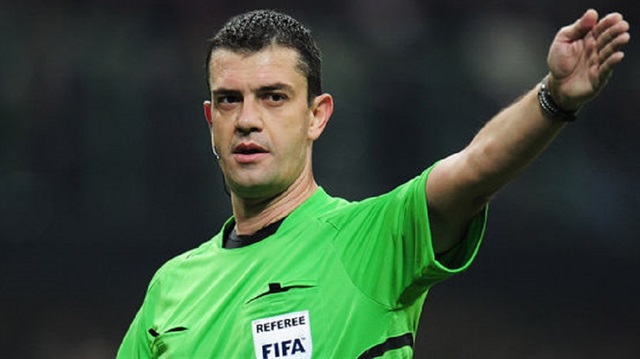 Viktor Kassai Macar futbol hakemi. 2003'ten bu yana FIFA kokartı taşımaktadır.