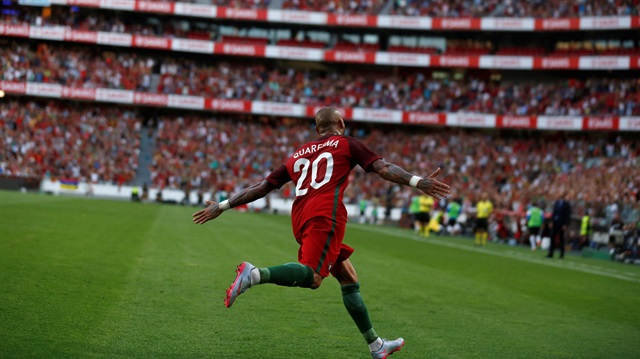 Ricardo Quaresma, Portekiz-Estonya maçındaki 2 gol, 1 asistlik performansıyla mücadeleye damga vurdu.