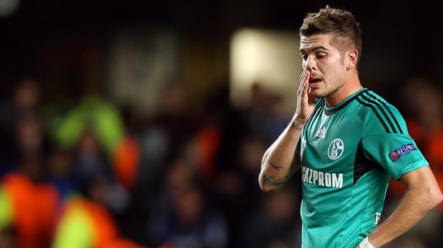 Schalke 04 ile sözleşmesi sona eren Neustadter'in sarı kırmızılılarla her konuda anlaştığı belirtildi. 