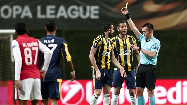 İvan Bebek Fenerbahçe'nin Braga ile oynadığı mücadelede verdiği kararlarla tartışmalara neden olmuştu.