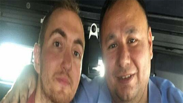  İzmir Cinayet Büro Amiri Vedat Yaylalı, seri katil Atalay Filiz ile selfie çektirmişti.