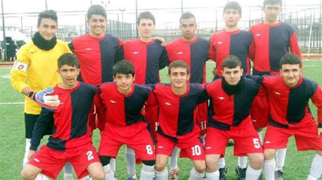 Divriğispor 20 yaşındaki genç kalecisi Bekir Aybedir trafik kazası sonucu hayatını kaybetti.