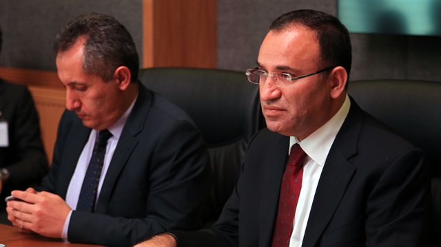 TBMM Adalet Komisyonunda, Adalet Bakanı Bekir Bozdağ, milletvekillerinin soruları üzerine açıklama yaptı. 