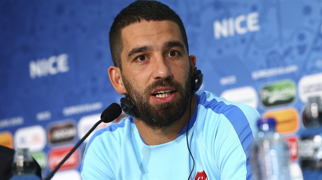 Arda Turan'ın babası oğluna yapılan eleştiriler için cevap verdi.