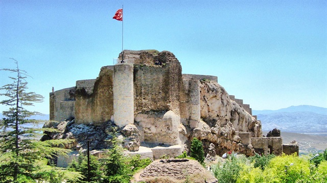 Elazığ Arkeoloji ve Etnoğrafya Müzesi, bölgede kazı çalışması başlattı.