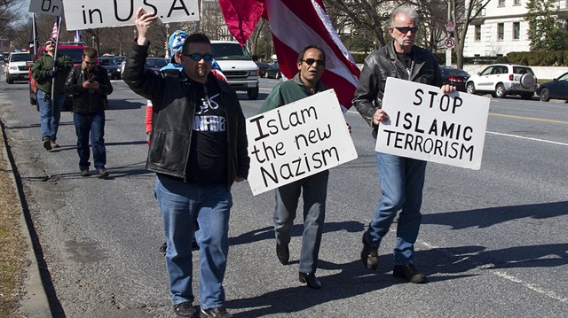 ABD'de İslamofobik gruplara 205 milyon dolar para aktarıldığı ortaya çıktı. 