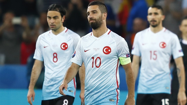 Arda Turan Milli Takım formasıyla 93 maçta 16 gol kaydetti.