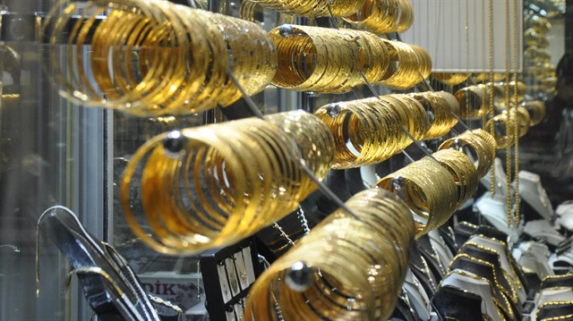 Altının kilogramı 124 bin 600 liraya yükseldi.

