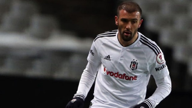 Serdar Kurtuluş, Bursaspor ile 3 yıllık sözleşme imzaladı.