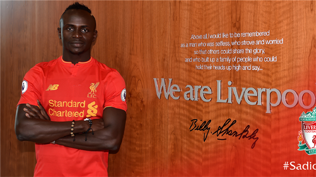 Sadio Mane Liverpool ile 5 yıllık sözleşme imzaladı. 
