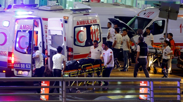 Dün gece Atatürk Havalimanında düzenlenen terör saldırısında 41 kişi hayatını kaybetti. 