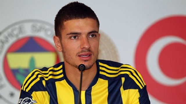 Roman Neustadter, Fenerbahçe ile resmi sözleşme imzaladı. 