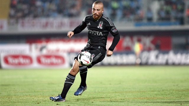 Gökhan Töre'nin West Ham'a transferi sonuçlandı. 