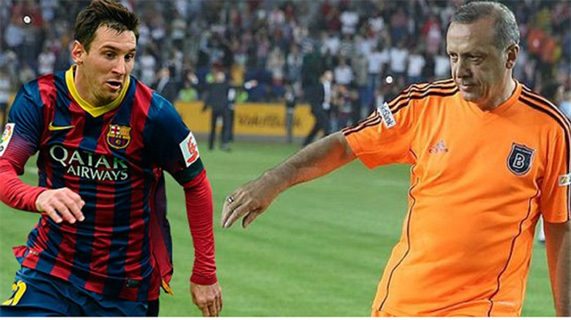 Cumhurbaşkanı Recep Tayyip Erdoğan, Samuel Eto'o Vakfı'nın 10'uncu yıl etkinliği kapsamında Antalya'da düzenlenecek yıldızlar futbol karşılaşmasında sahaya çıkacak. Erdoğan'ın futbol oynayacağı isimler arasında Barcelona'nın yıldızı Messi de yer alıyor.