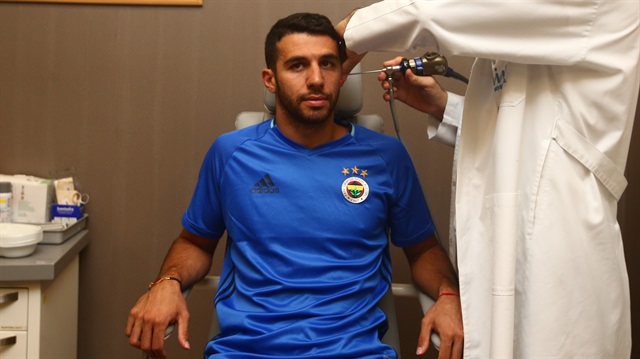 Tecrübeli sol bek yarın Fenerbahçe'ye imza atacak.