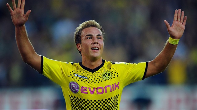 Mario Götze, 3 yıl aranın ardından Borussia Dortmund'a transfer oldu. 