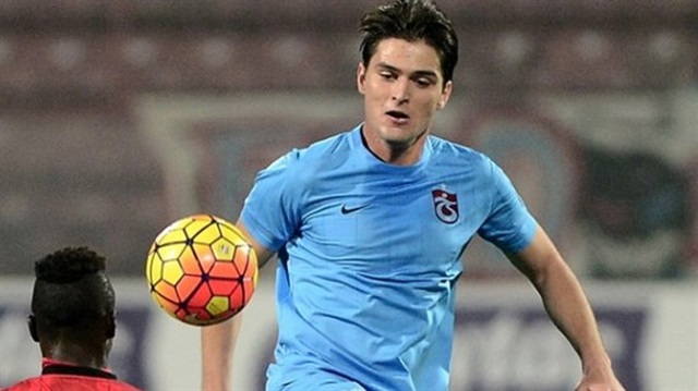 Trabzonspor'un genç oyuncusu Okay Yokuşlu'ya Serie A ekiplerinden Lazio'nun talip olduğu belirtiliyor.