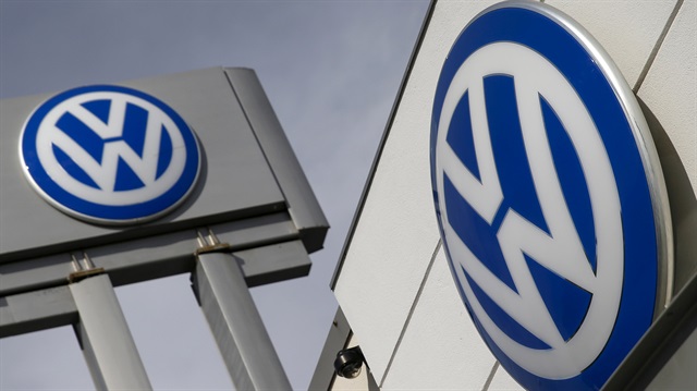Dizel skandalı sonrası VW'nin ABD ile yaptığı 14.7 milyar dolarlık anlaşma bir engeli daha aştı.