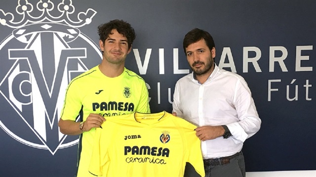 Pato ile 4 yıllık anlaşma sağlandığı Villarreal resmi sitesinden duyuruldu.