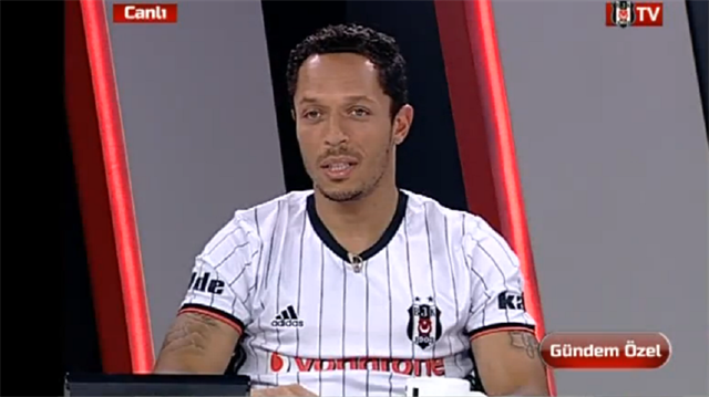 Adriano, BJK TV'ye konuk oldu.