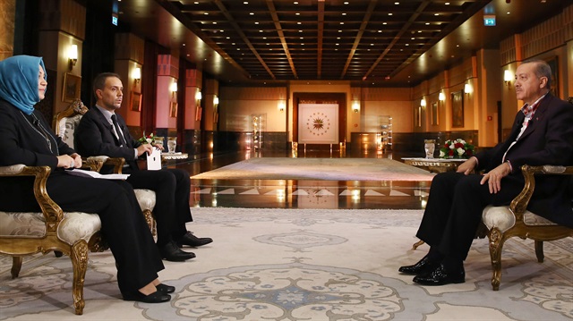 Cumhurbaşkanı Erdoğan, A-Tv, A Haber ortak yayınına katılarak gündeme ilişkin açıklamalarda bulundu. 