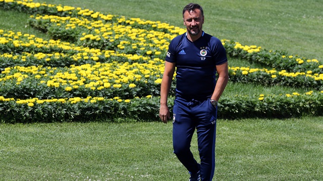 Fenerbahçe Teknik Direktörü Vitor Pereira, Brezilyalı kaleci Fabiano'yu Monaco maçında ilk 11'de sahaya sürecek.