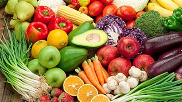 Sebze ağırlıklı beslenmek, haftada 2 kez ızgara et tüketmek kalp sağlığını koruyor. 