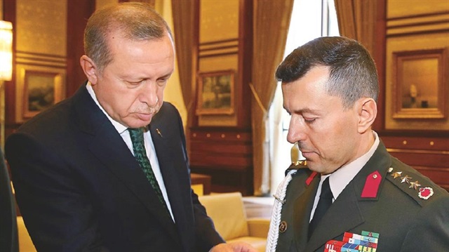 FETÖ'nün darbe girişiminin ardından gözaltına alınan Cumhurbaşkanı Erdoğan'ın Başyaveri Albay Ali Yazıcı çıkarıldığı mahkemece tutuklanmıştı. 