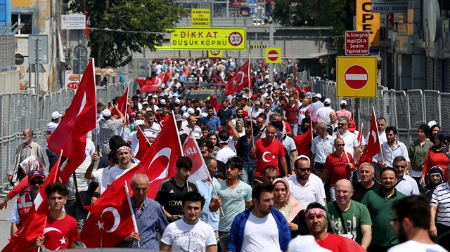 Yenikapı'daki Demokrasi ve Şehitler Mitingi için ulaşım İstanbul Büyükşehir Belediyesi tarafından ücretsiz sağlanacak.
