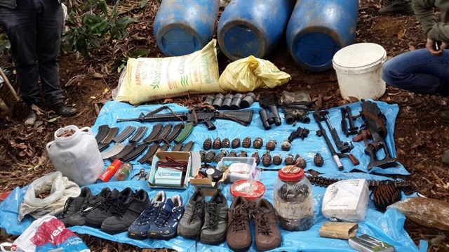 Gümüşhane'de bulunan PKK'ya ait depoda çok sayıda silah ve mühimmat ele geçirildi. 