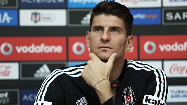 Jose Sosa sorununu aşan Beşiktaş'ta sıra Mario Gomez'e geldi.