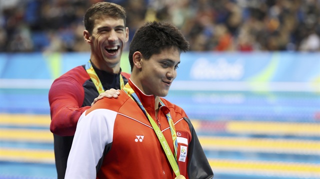 Joseph Schooling, hayranı olduğu Michael Phelps'i Rio Olimpiyatları'nda yenerek altın madalya kazandı. 