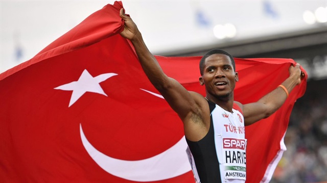Rio 2016'da erkekler 100 metre elemelerinde yarışan Jak Ali Harvey, serisinde ikinci olarak yarı final vizesi aldı.