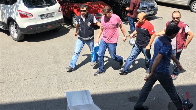Tekirdağ'ın Çorlu ilçesinde FETÖ'ye yönelik operasyonda 4 öğretmen tutuklandı. 