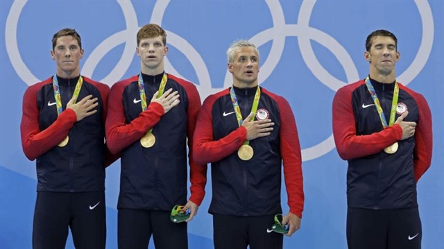 Dünya Yüzme Şampiyonası'nın 13. gününde 5 dalda madalyalar sahiplerini buldu. Birleşik Amerikalı Ryan Lochte, erkekler 200 metre karışıkta üst üste 4. kez dünya şampiyonluğu elde eden ilk yüzücü oldu.