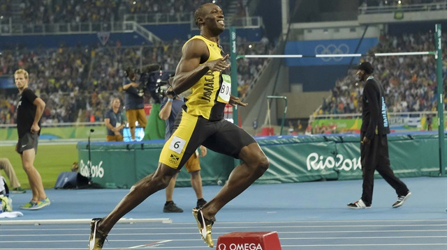 Atletizm erkekler 100 metrede Jamaikalı Bolt, üst üste 3. kez olimpiyat şampiyonu oldu