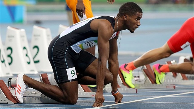 Milli sporcu Jak Ali Harvey, atletizm erkekler 100 metrede elendi.