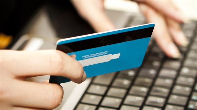 İnternetten güvenli alışveriş için 'sanal kart' kullanın uyarısı yapıldı. 

