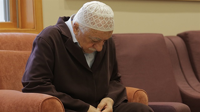 Terörist başı Fetullah Gülen 