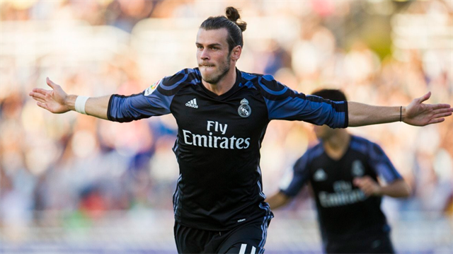 Real Madrid'in yıldız Bale, Real Sociedad'a attığı 2 golle galibiyetin mimarı oldu.